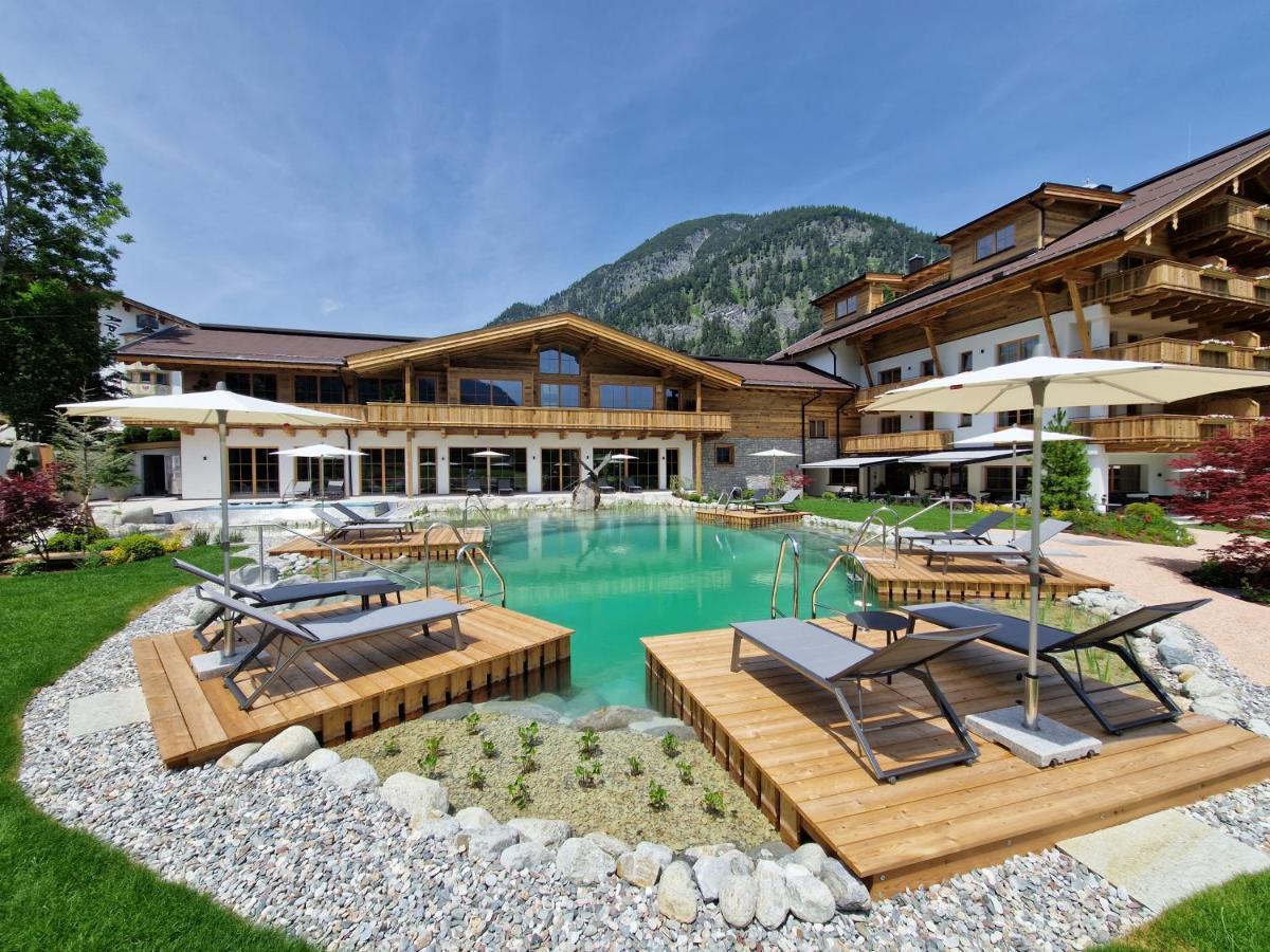 Nova Moments Boutique Hotel Пертизау Екстериор снимка